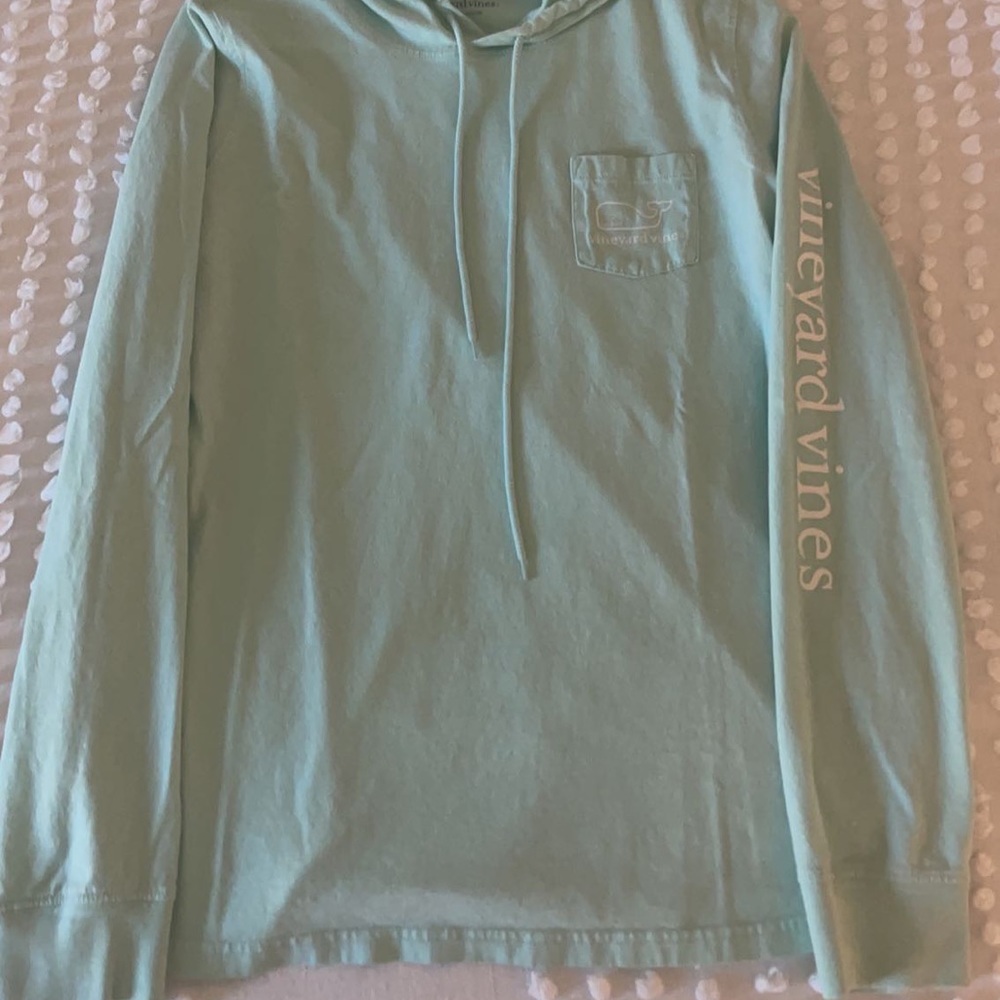 Vineyard vines hoodie